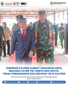 Wakil Kepala Staf Angkatan Darat (Wakasad) Letjen TNI Tandyo Budi Revita, beserta rombongan tiba di VIP Room Isen Mulang Bandara Tjilik Riwut Palangka Raya pada Senin (2/6/2025)